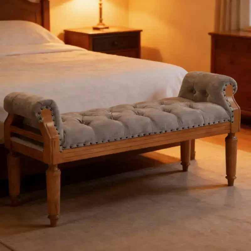 Banc de lit capitonné avec accoudoirs roulés, pouf ottoman de style Mid-Century